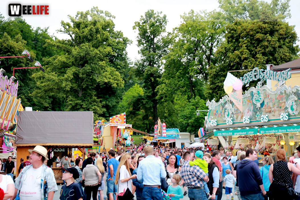 Wiesenfest Münchberg 2015 Abends