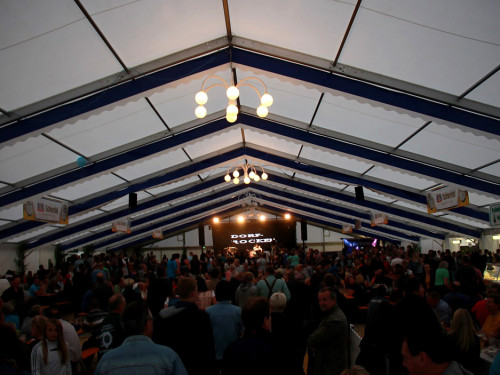 Wiesenfest Münchberg 2015 Dorfrocker – Foto 5