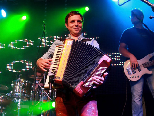 Wiesenfest Münchberg 2015 Dorfrocker – Foto 22