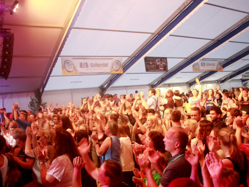 Wiesenfest Münchberg 2015 Dorfrocker – Foto 75