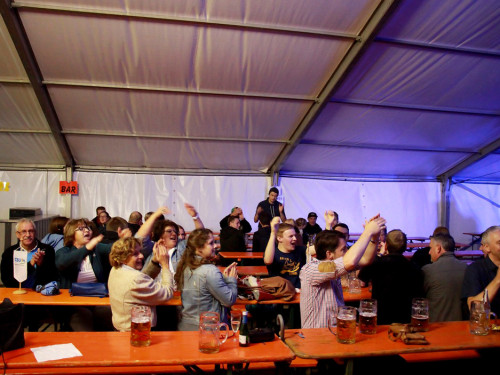 Wiesenfest Naila mit Pina Colada und Feuerwerk – Foto 17