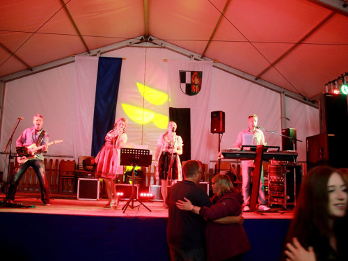 Wiesenfest Naila mit Pina Colada und Feuerwerk – Foto 36