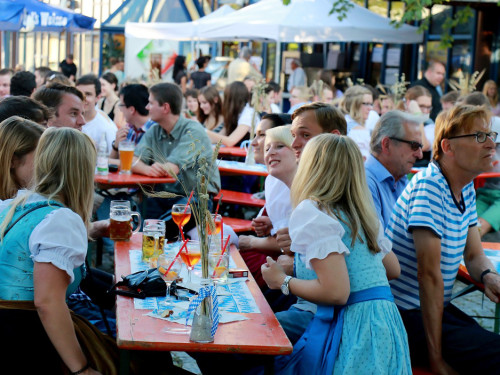 Sommerfest O zapft is – Foto 76