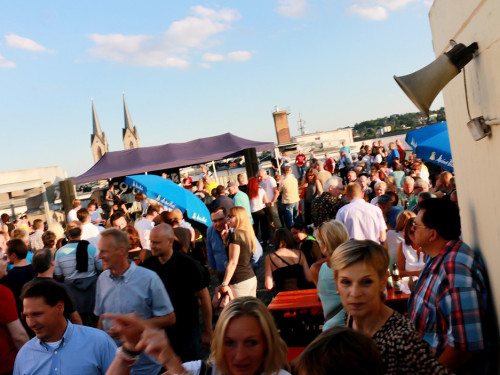 Innenhofkonzert Parkdeck Parkhaus Altstadt Fam. Münch – Foto 2