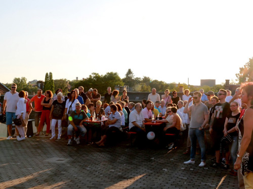 Innenhofkonzert Parkdeck Parkhaus Altstadt Fam. Münch – Foto 20