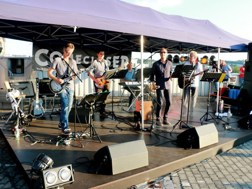 Innenhofkonzert Parkdeck Parkhaus Altstadt Fam. Münch – Foto 24
