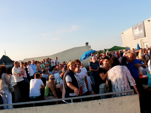 Innenhofkonzert Parkdeck Parkhaus Altstadt Fam. Münch – Foto 31