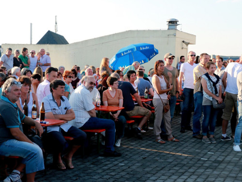 Innenhofkonzert Parkdeck Parkhaus Altstadt Fam. Münch – Foto 36