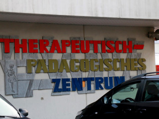 Vorschau des vorherigen Fotos