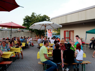 Vorschau des vorherigen Fotos