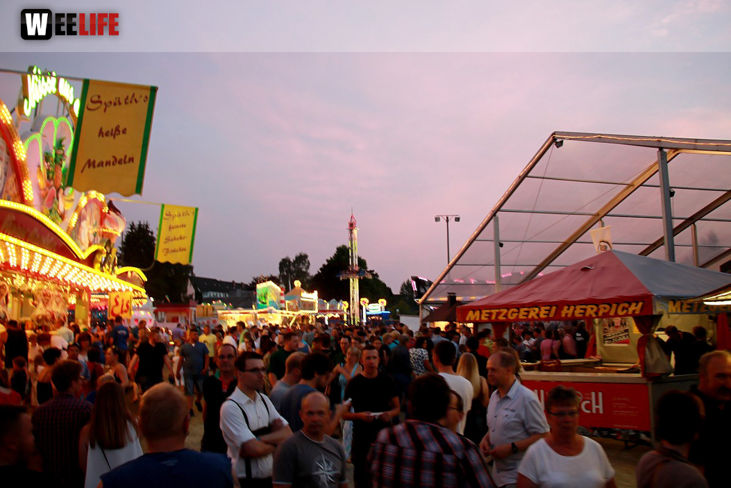 Wiesenfest Schwarzenbach Saale mit Partyteufel