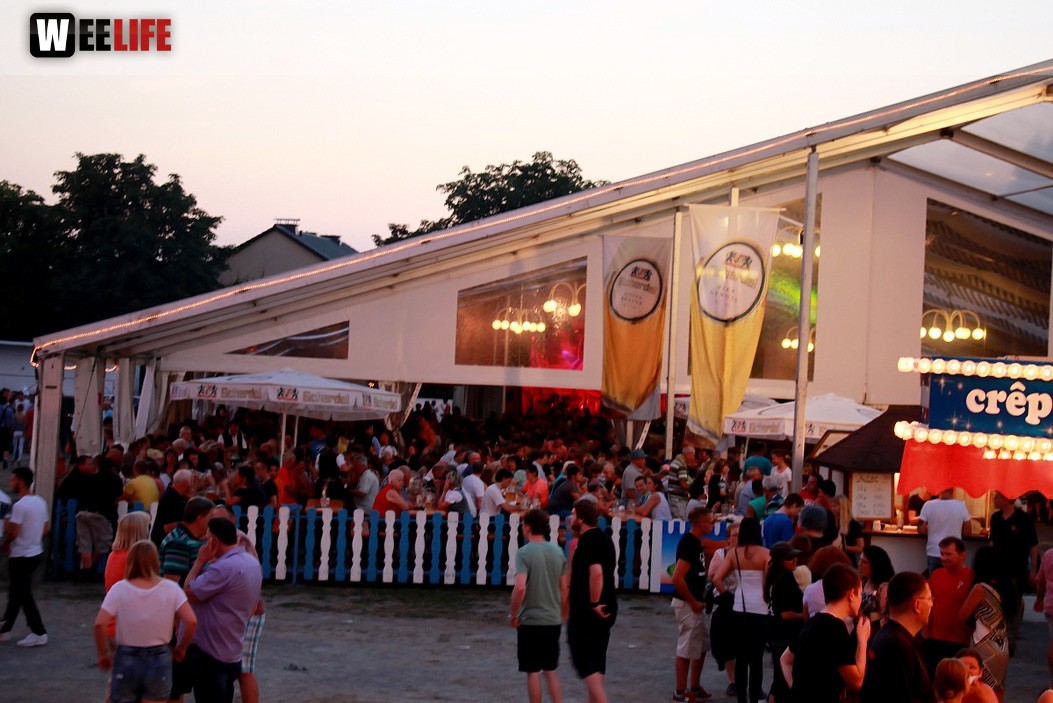 Wiesenfest Schwarzenbach Saale mit Partyteufel