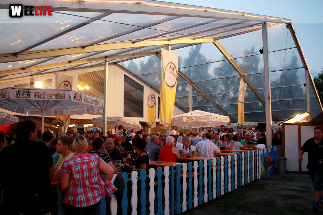 Wiesenfest Schwarzenbach Saale mit Partyteufel