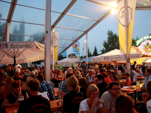 Wiesenfest Schwarzenbach Saale mit Partyteufel – Foto 36