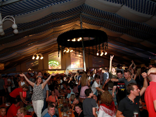 Wiesenfest Schwarzenbach Saale mit Partyteufel – Foto 50