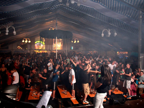 Wiesenfest Schwarzenbach Saale mit Partyteufel – Foto 59