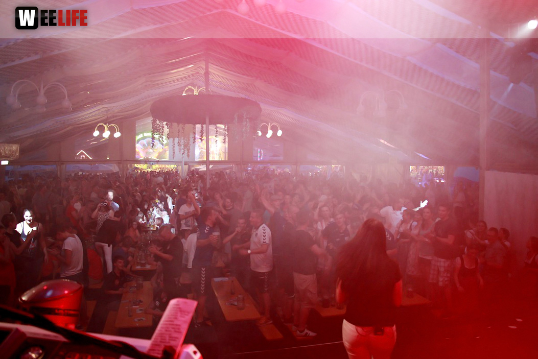 Wiesenfest Schwarzenbach Saale mit Partyteufel