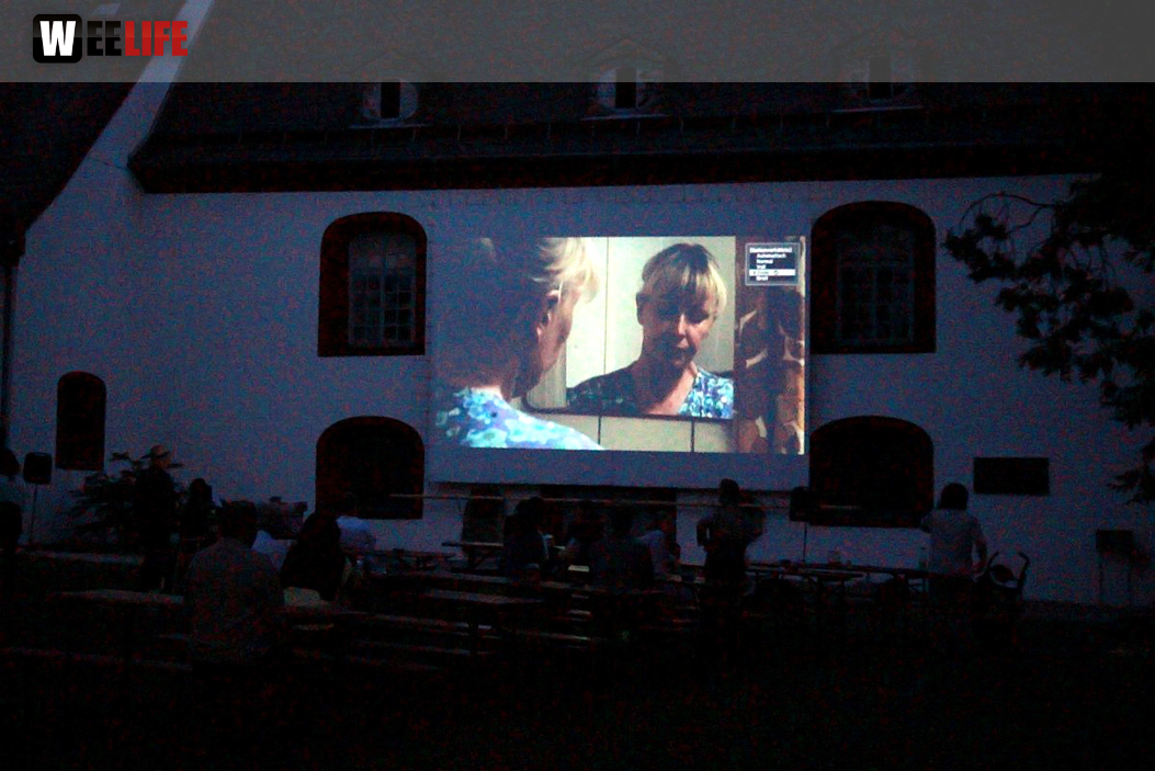 Uferflimmern, Open Air Kino Mit Haut und Haar