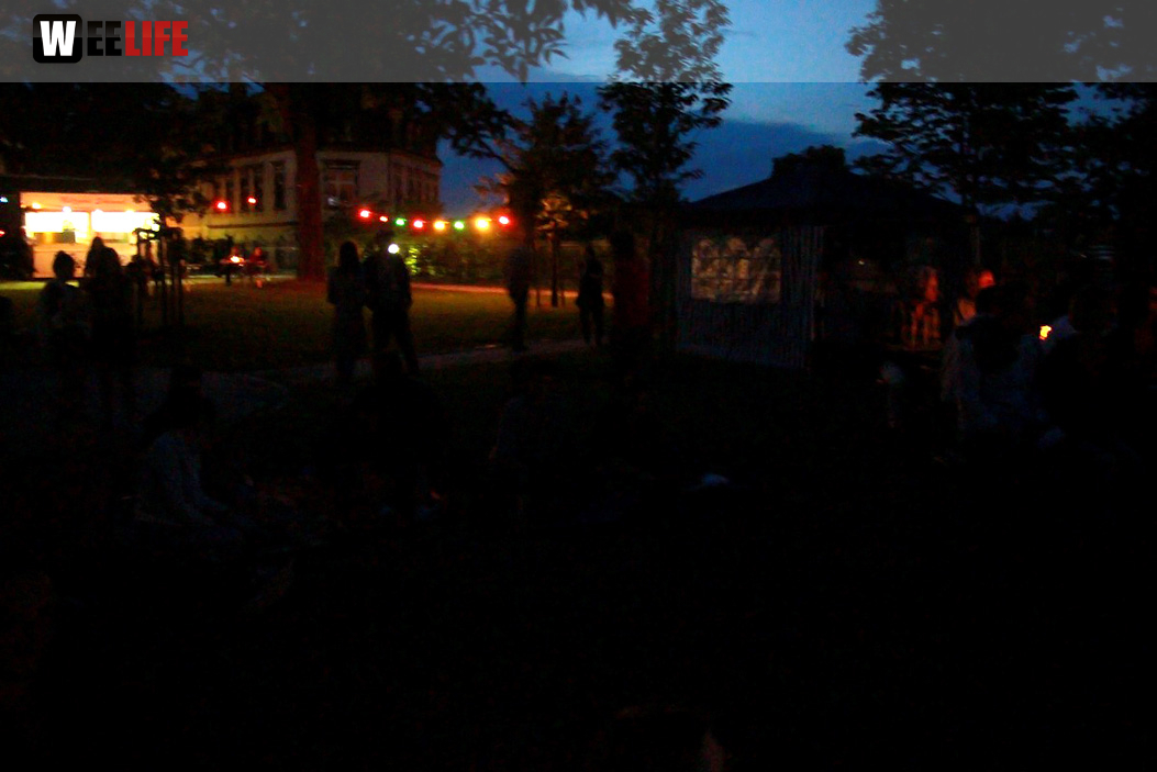 Uferflimmern, Open Air Kino Mit Haut und Haar