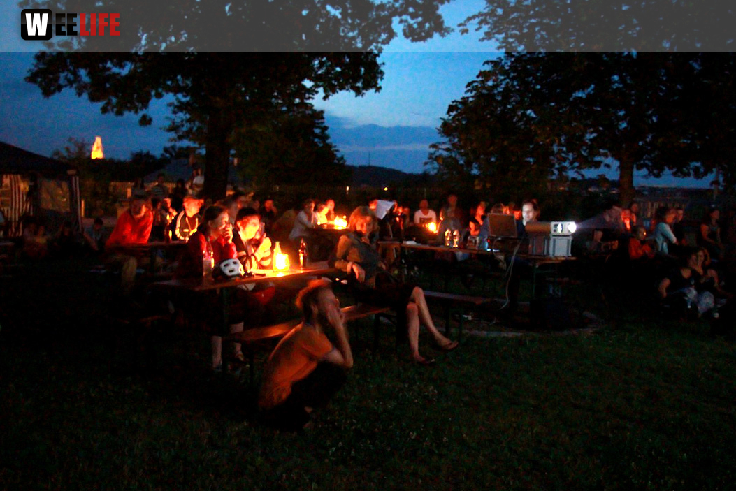 Uferflimmern, Open Air Kino Mit Haut und Haar