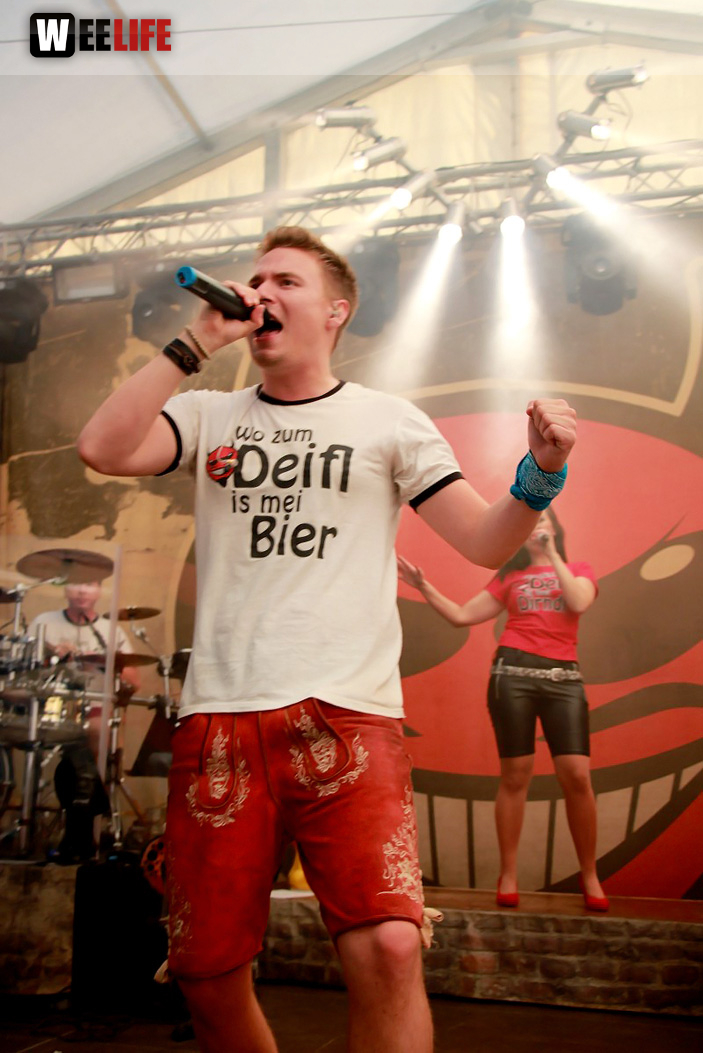 Wiesenfest Helmbrechts mit die Partyteufel