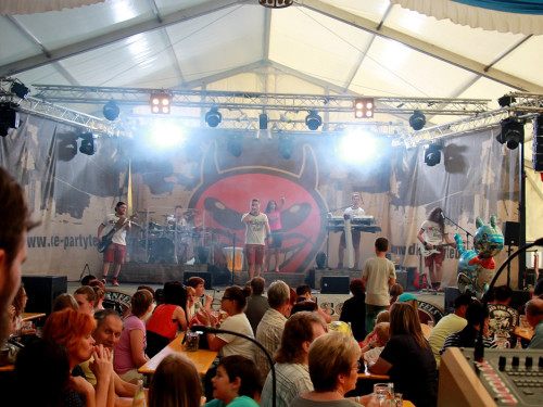Wiesenfest Helmbrechts mit die Partyteufel – Foto 18