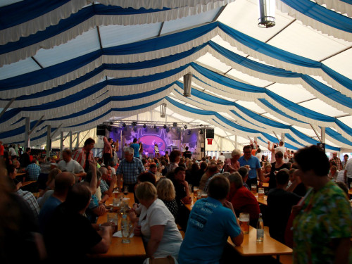 Wiesenfest Helmbrechts mit die Partyteufel – Foto 21