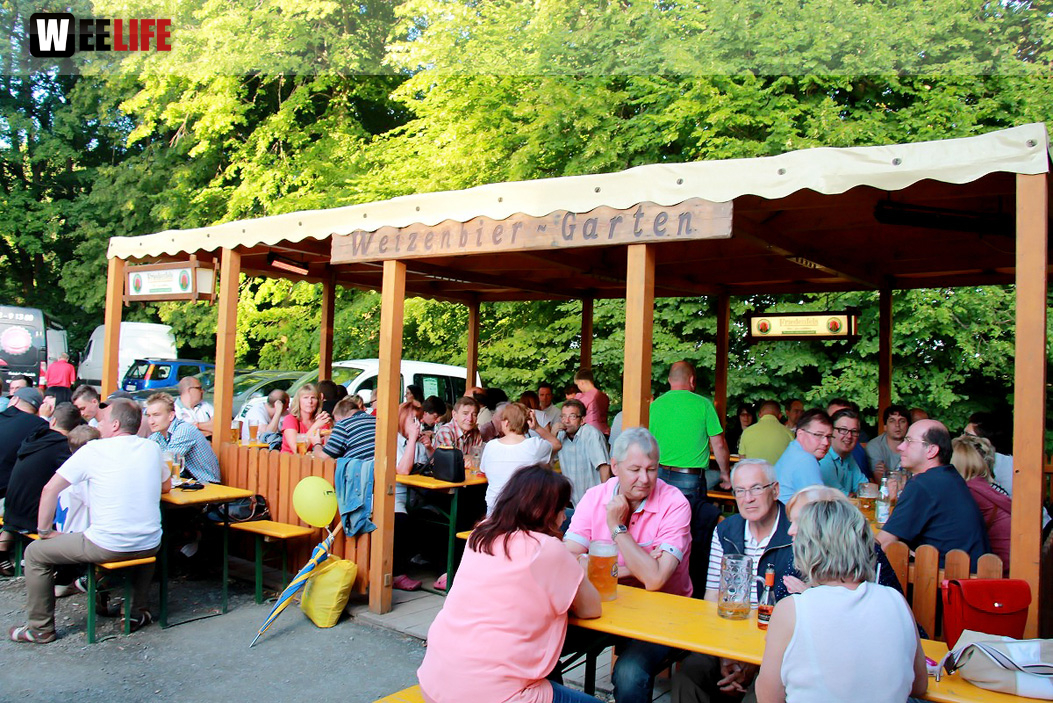 Wiesenfest Helmbrechts mit die Partyteufel