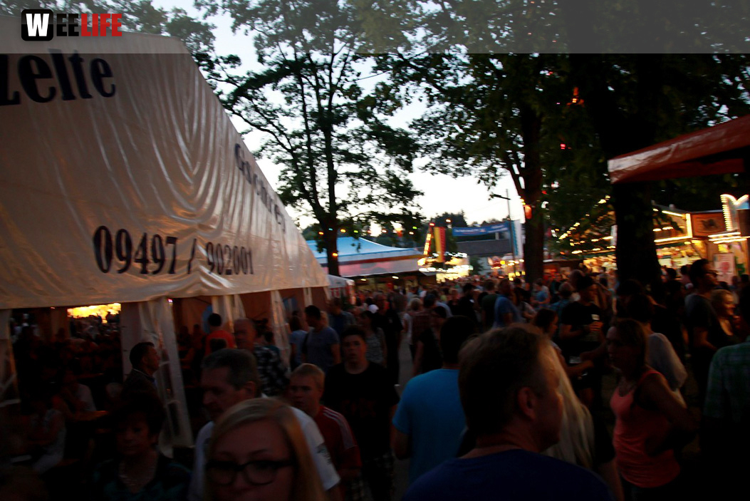 Wiesenfest Selbitz mit Pina Colada Feuerwerk