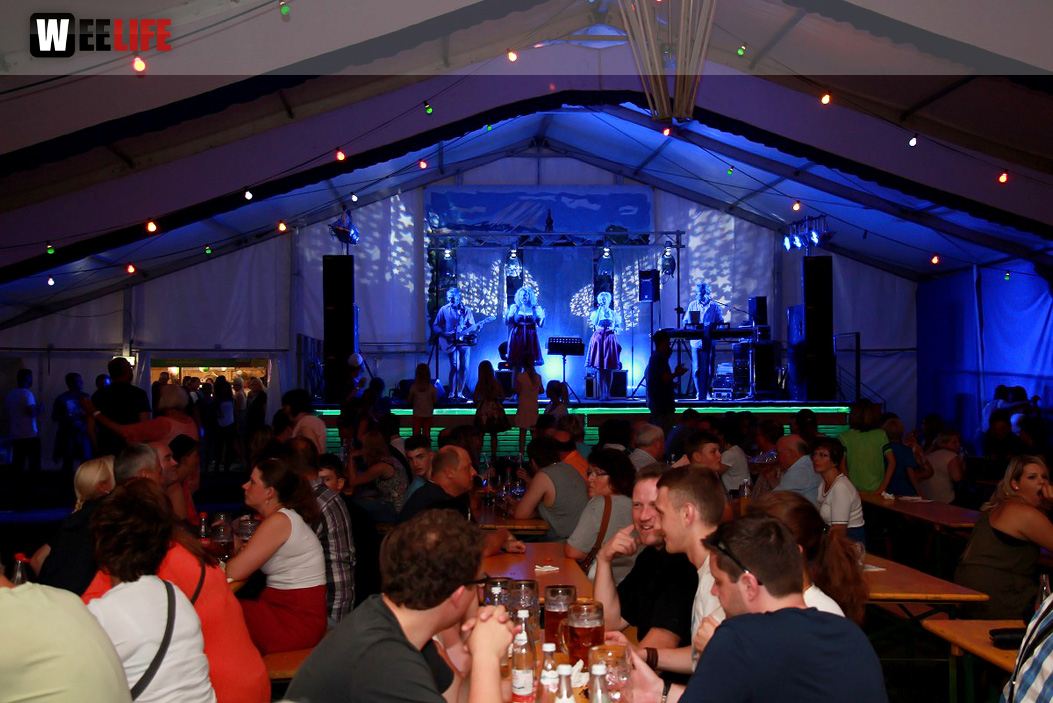 Wiesenfest Selbitz mit Pina Colada Feuerwerk