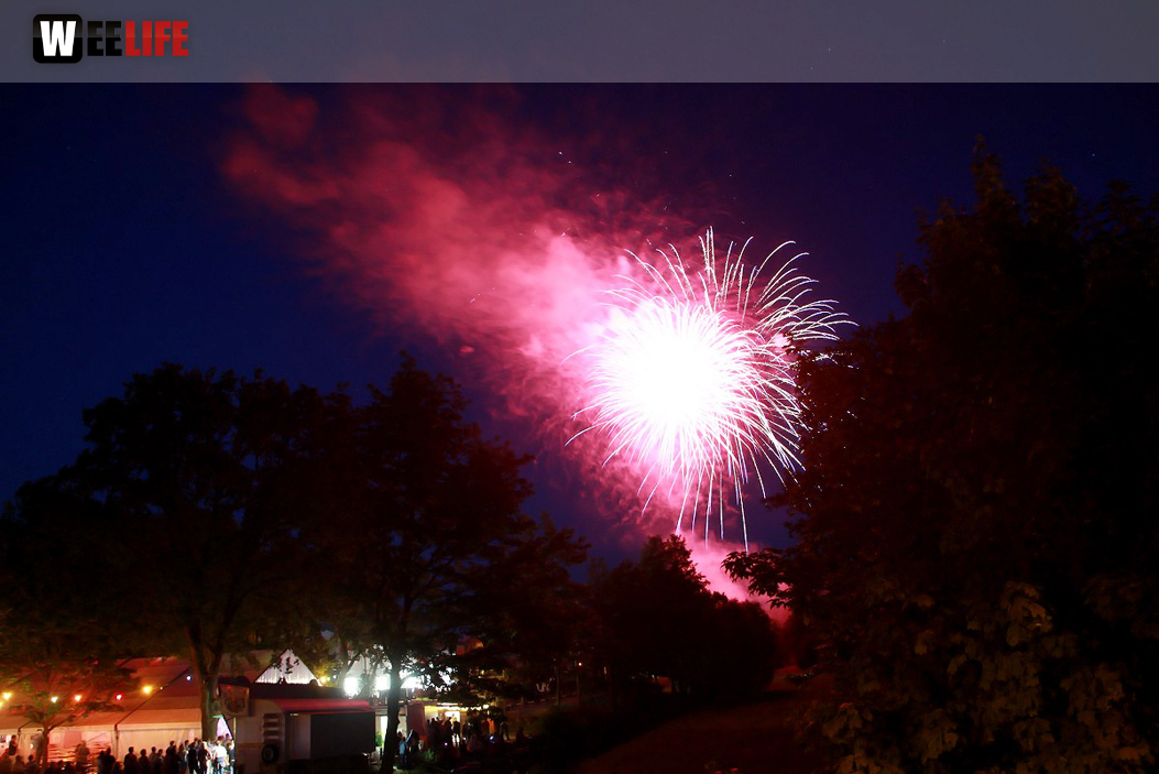 Wiesenfest Selbitz mit Pina Colada Feuerwerk
