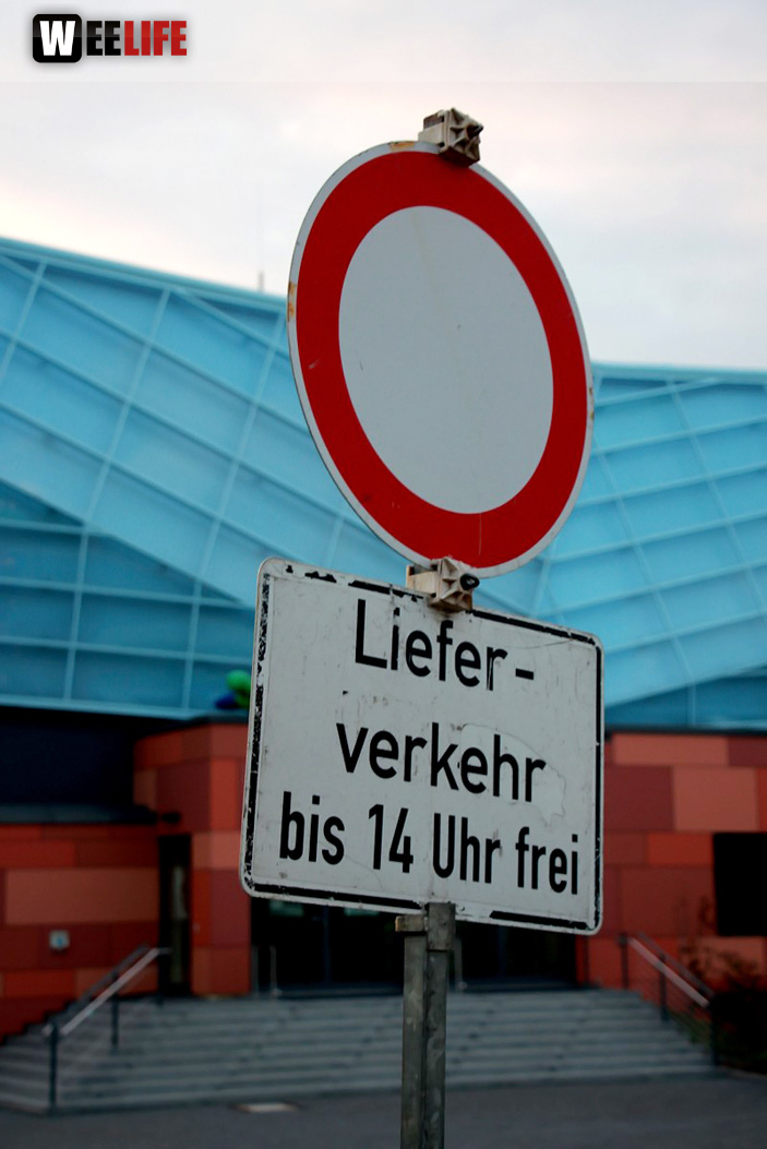103. Volksfest letzter Aufbau Tag