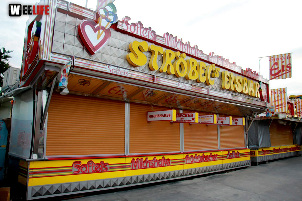 103. Volksfest letzter Aufbau Tag