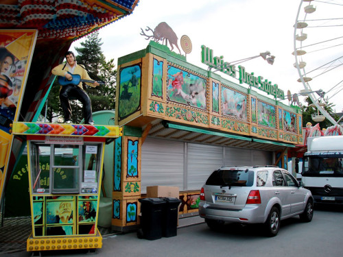 103. Volksfest letzter Aufbau Tag – Foto 18