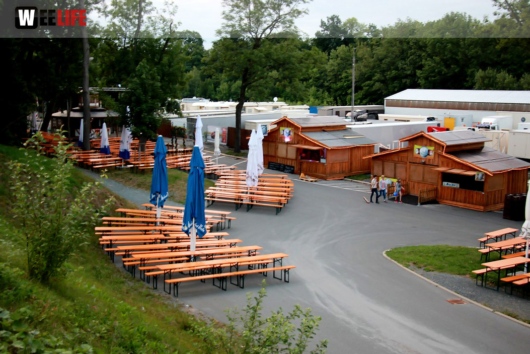 103. Volksfest letzter Aufbau Tag