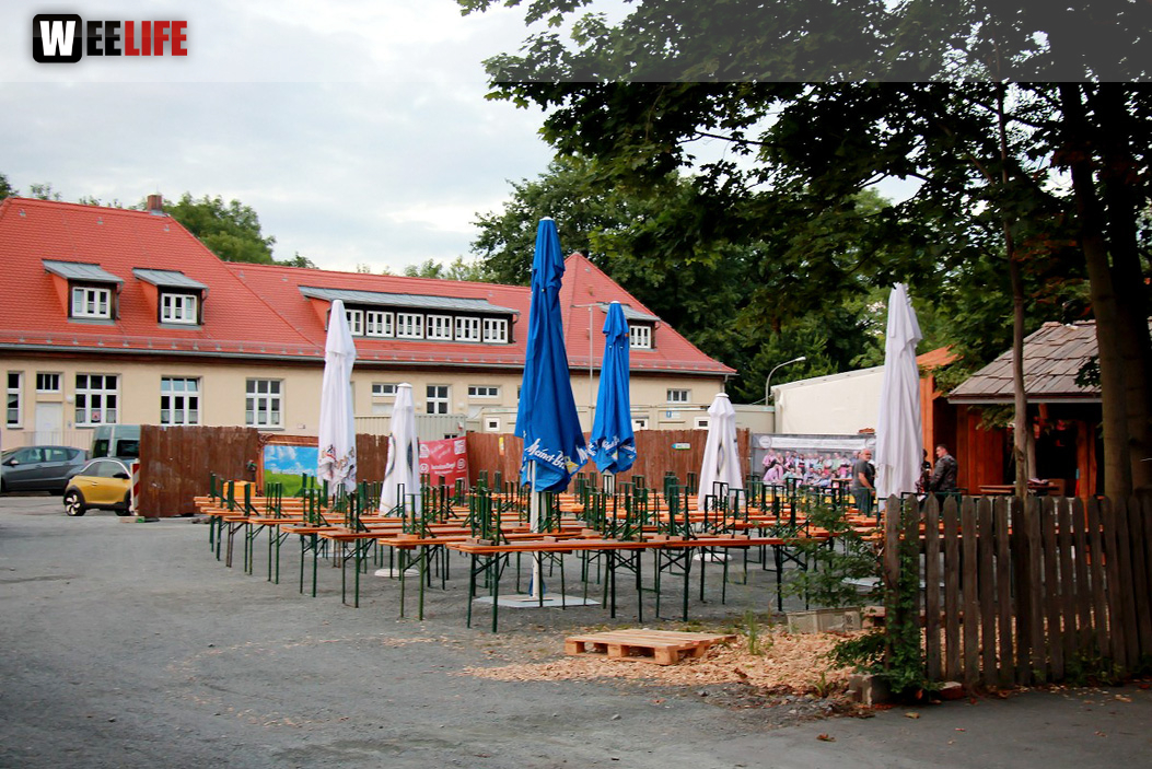 103. Volksfest letzter Aufbau Tag