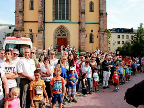 103. Hofer Volksfest 1. Tag Umzug Zuschauer – Foto 43