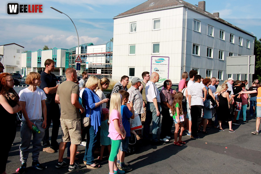 103. Hofer Volksfest 1. Tag Umzug Zuschauer