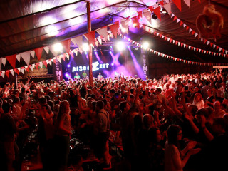 Foto 145793 im Album