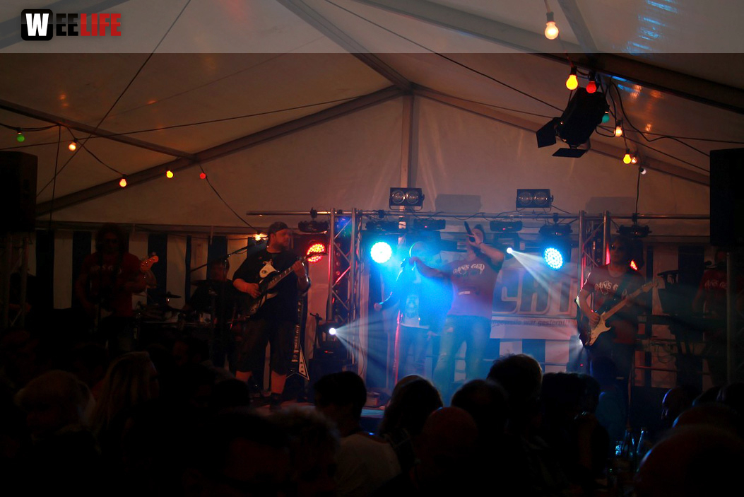 Sportfest FC Wiesla mit der Partyband Obacht