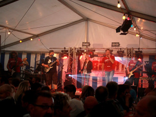 Foto 145940 im Album