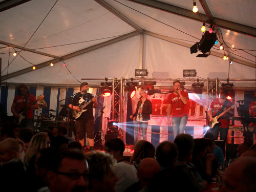 Sportfest FC Wiesla mit der Partyband Obacht – Foto 5