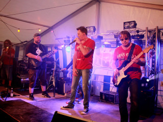 Foto 145950 im Album
