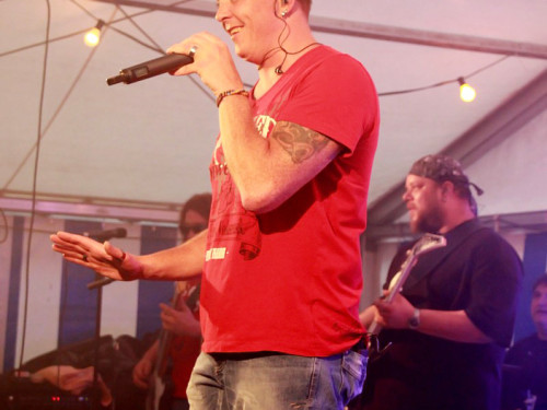 Sportfest FC Wiesla mit der Partyband Obacht – Foto 21