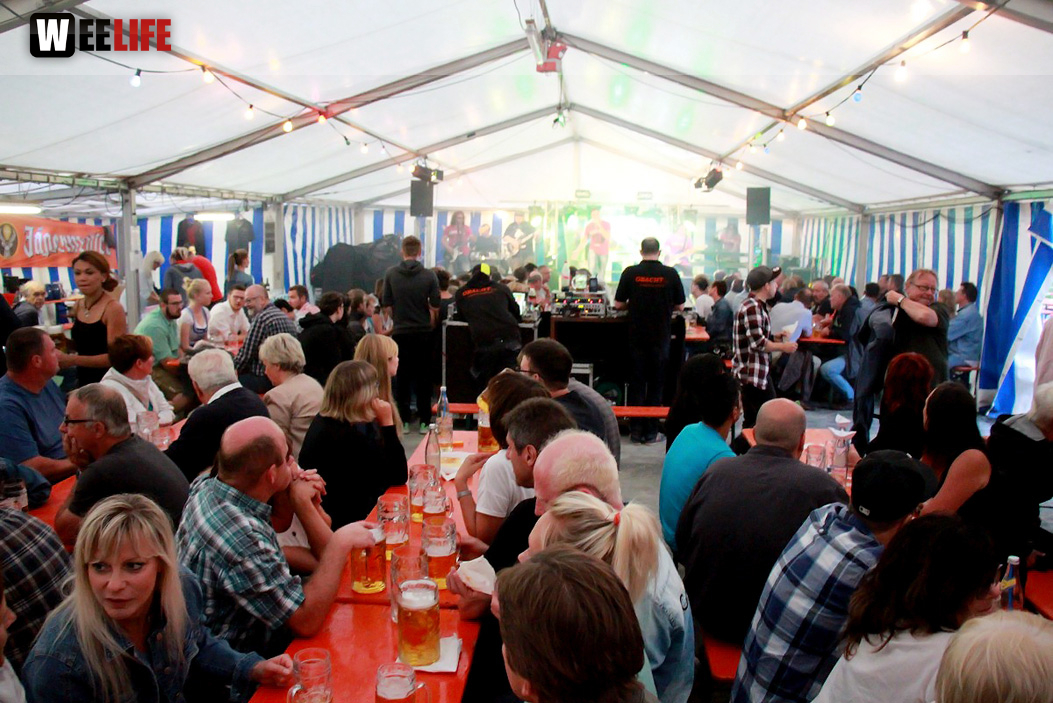 Sportfest FC Wiesla mit der Partyband Obacht