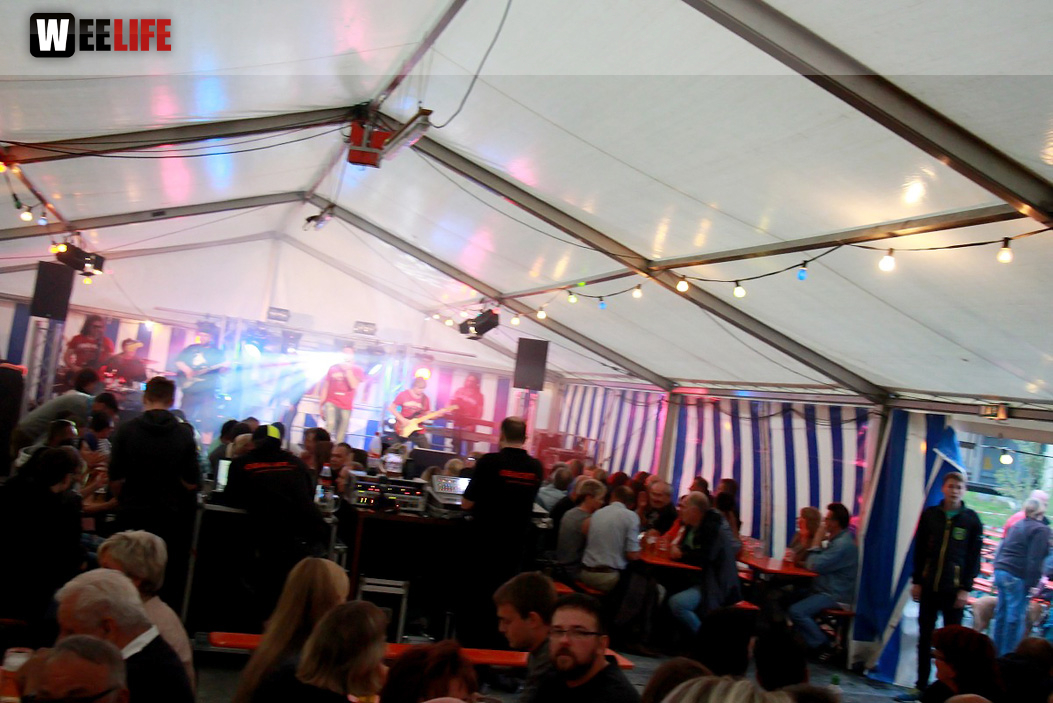 Sportfest FC Wiesla mit der Partyband Obacht