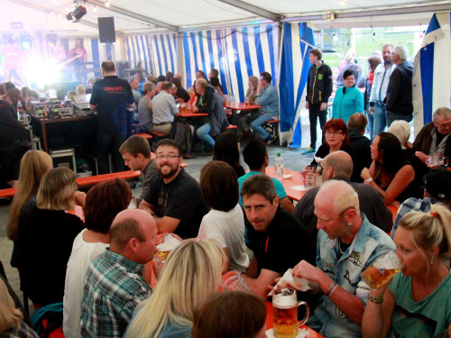 Sportfest FC Wiesla mit der Partyband Obacht – Foto 30