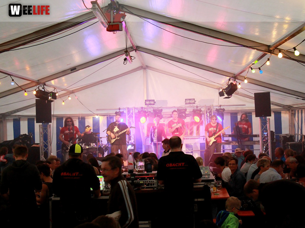 Sportfest FC Wiesla mit der Partyband Obacht
