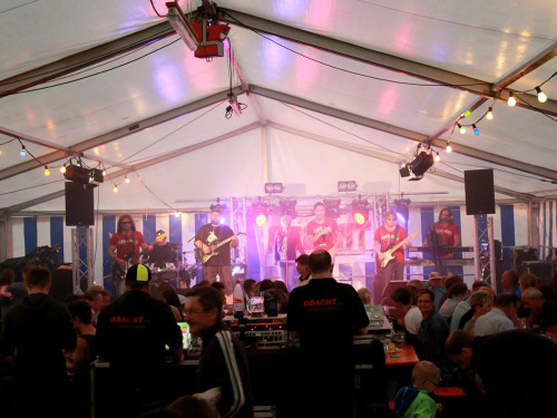 Sportfest FC Wiesla mit der Partyband Obacht – Foto 33