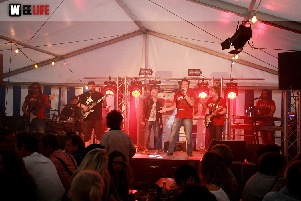 Sportfest FC Wiesla mit der Partyband Obacht